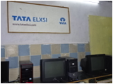 TATA-India a offert les ordinateurs pour l'aide à la formation.