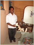 Ganesh, ancien enfant MIBLOU, est micro entrepreneur.